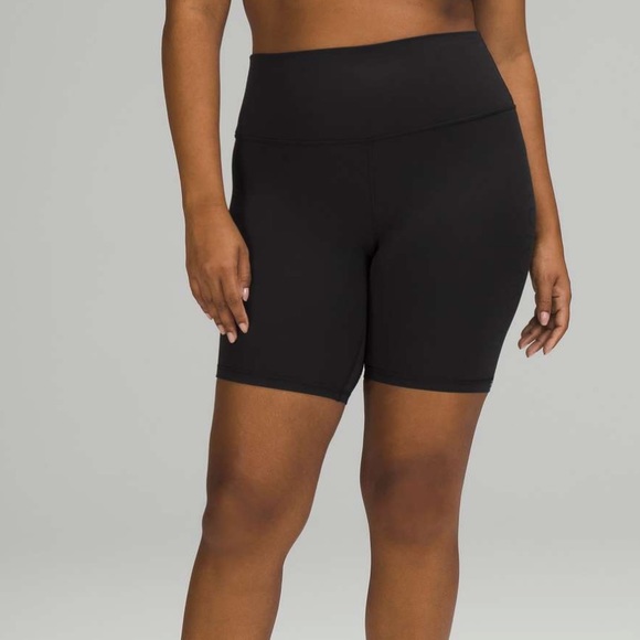 Lululemon Align HR Short 8” *Logo - Picture 3 of 8